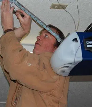 Melville Garage Door Shop Melville, NY 631-866-1012 - sb-garage-door-maintenance